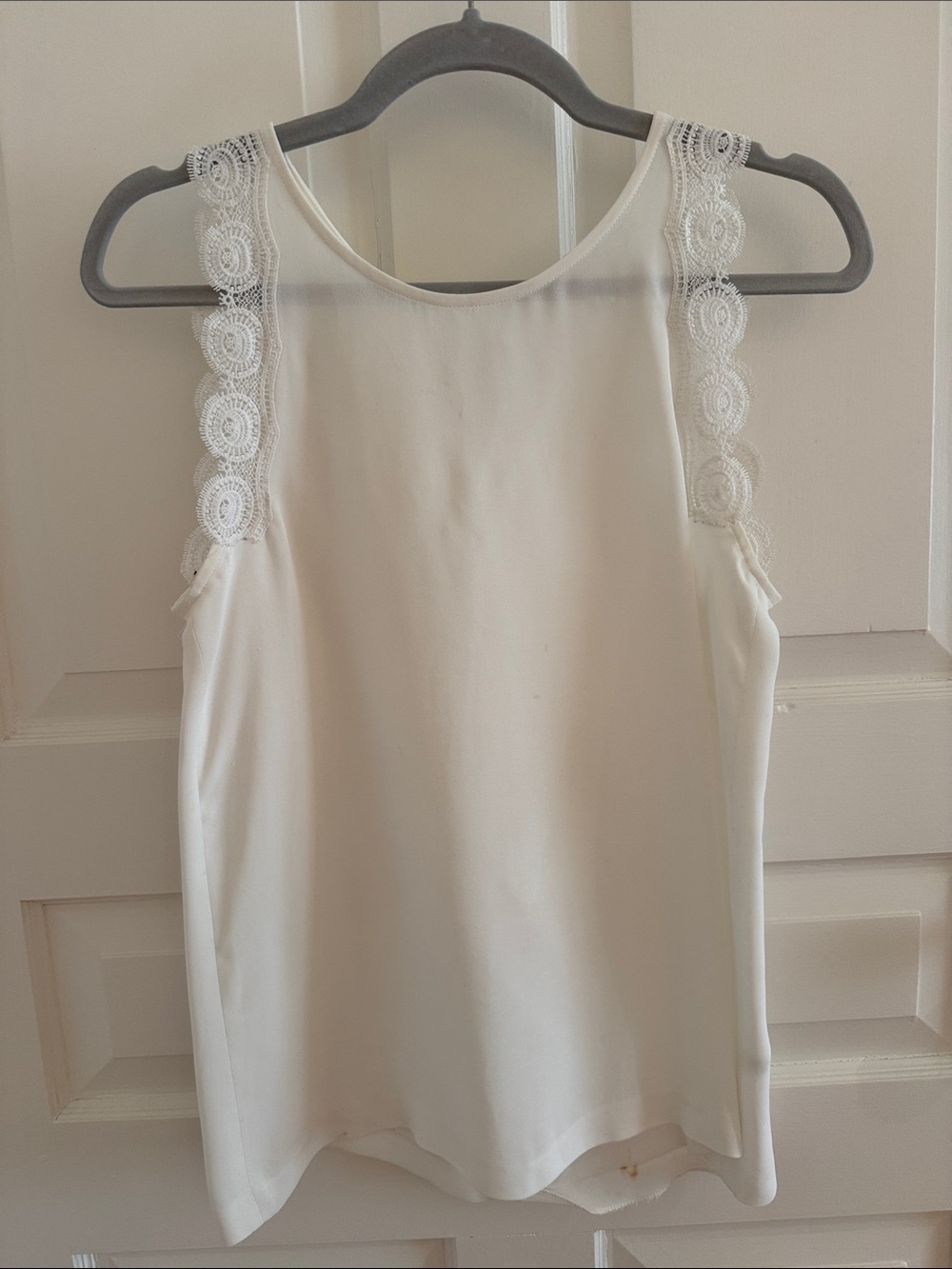 Club Monaco Cream Lace-Trim Tank